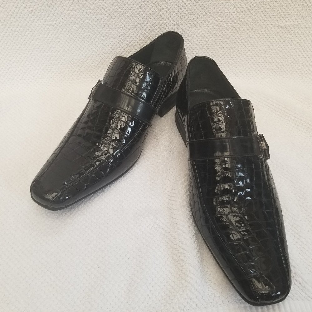 Formal mens new all leather slip on shoe!